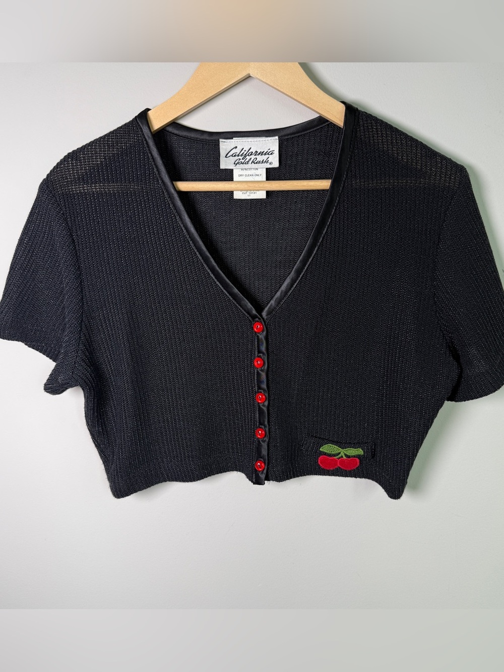 Vintage Black Cherry Embroidered Crop Cardigan Rockabilly Vintage 90s Pinup S/M